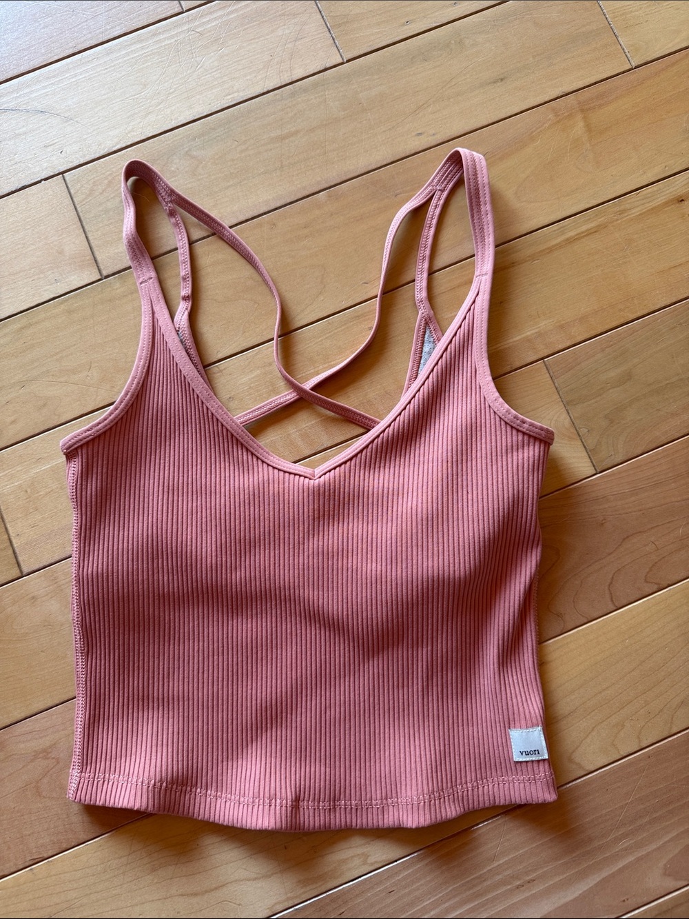 Vuori Ribbed Strappy Crop Top in Dusty Rose